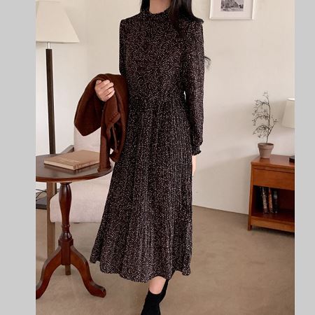 Dongdaemum Women’s Dresses, a testament to the elegance and quality of wholesale Korean fashion.