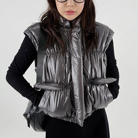 Dongdaemum Women’s Coats & Jackets, a testament to the elegance and quality of wholesale Korean fashion.
