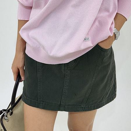 Dongdaemum Women’s Dresses, a testament to the elegance and quality of wholesale Korean fashion.