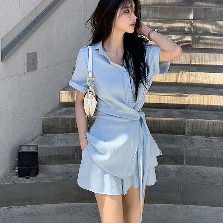 Dongdaemum Women’s One-Pieces, a testament to the elegance and quality of wholesale Korean fashion.