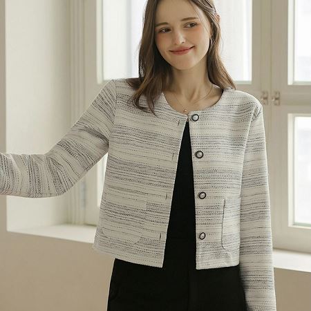 A variety of Dongdaemum Women’s Coats & Jackets, reflecting the sophistication of Korean fashion.