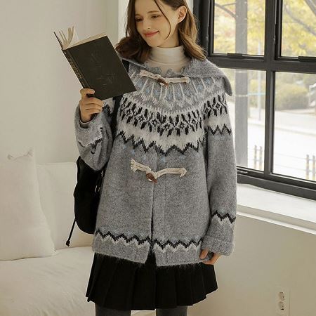 Dongdaemum Women’s Coats & Jackets, a testament to the elegance and quality of wholesale Korean fashion.