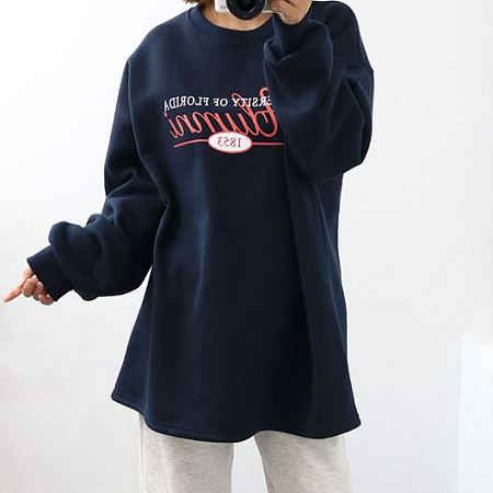 Dongdaemum Women’s Shirts, Tops & T-Shirts, a testament to the elegance and quality of wholesale Korean fashion.