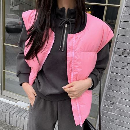 Dongdaemum Women’s Coats & Jackets, a testament to the elegance and quality of wholesale Korean fashion.