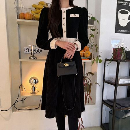 A collection of Dongdaemum Women’s Dresses, encapsulating the charm of Korean fashion.