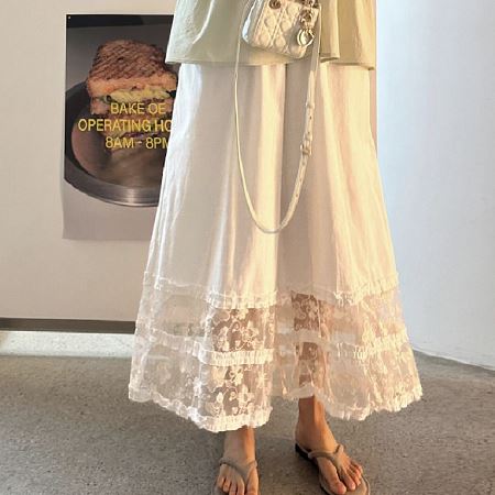 Dongdaemum Women’s Pants, a testament to the elegance and quality of wholesale Korean fashion.