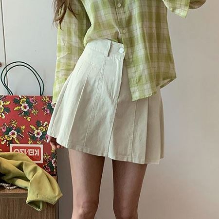 Dongdaemum Women’s Dresses, a testament to the elegance and quality of wholesale Korean fashion.