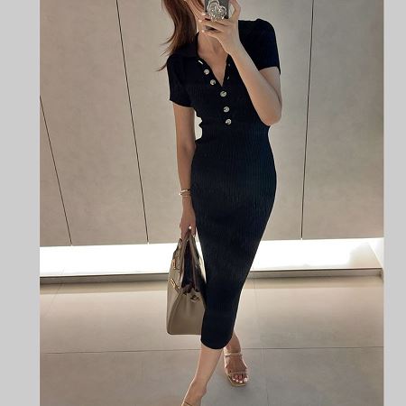 Dongdaemum Women’s Dresses, a testament to the elegance and quality of wholesale Korean fashion.