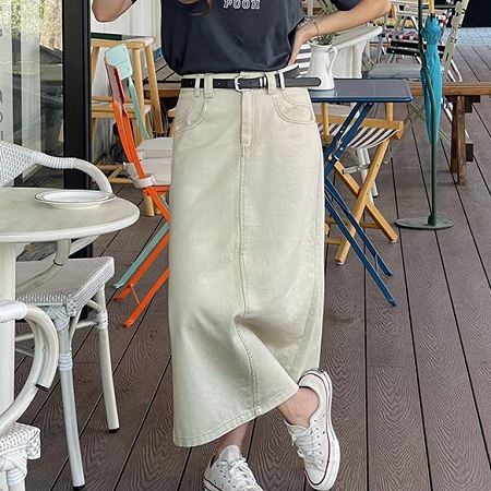 A collection of Dongdaemum Women’s Dresses, encapsulating the charm of Korean fashion.