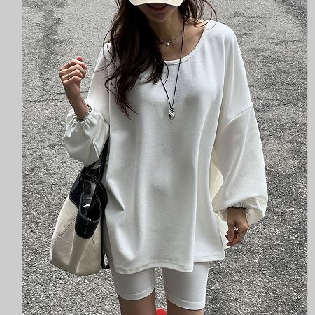 Dongdaemum Women’s One-Pieces, a testament to the elegance and quality of wholesale Korean fashion.