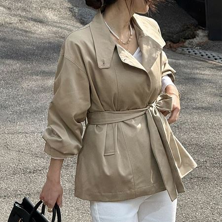 A variety of Dongdaemum Women’s Coats & Jackets, reflecting the sophistication of Korean fashion.