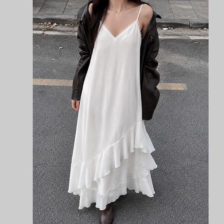 Dongdaemum Women’s Dresses, a testament to the elegance and quality of wholesale Korean fashion.