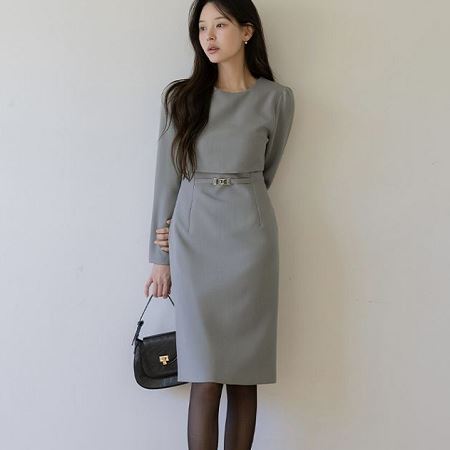 A collection of Dongdaemum Women’s Dresses, encapsulating the charm of Korean fashion.