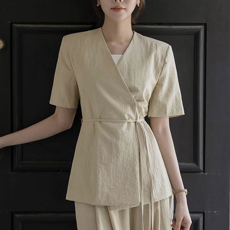 A variety of Dongdaemum Women’s Coats & Jackets, reflecting the sophistication of Korean fashion.