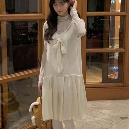 A collection of Dongdaemum Women’s Dresses, encapsulating the charm of Korean fashion.