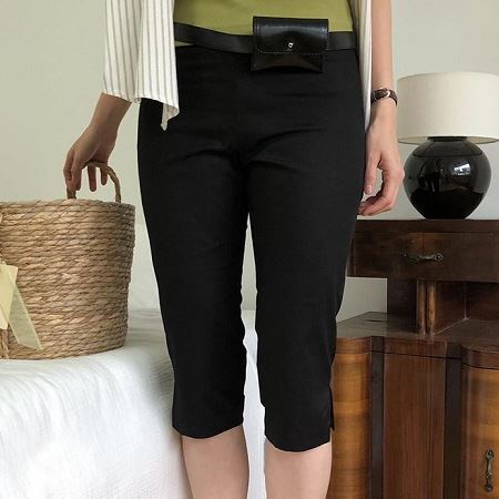 Dongdaemum Women’s Pants, a testament to the elegance and quality of wholesale Korean fashion.
