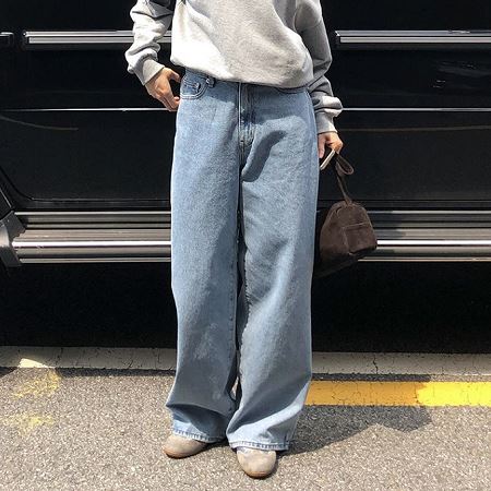 An array of Dongdaemum Women’s Pants, embodying the versatility of Korean fashion.