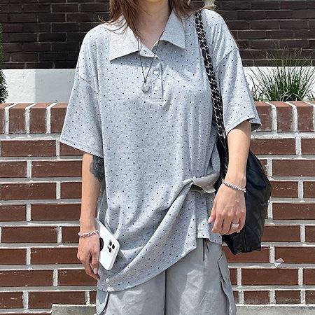 Dongdaemum Women’s Shirts, Tops & T-Shirts, a testament to the elegance and quality of wholesale Korean fashion.