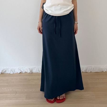 Dongdaemum Women’s Dresses, a testament to the elegance and quality of wholesale Korean fashion.