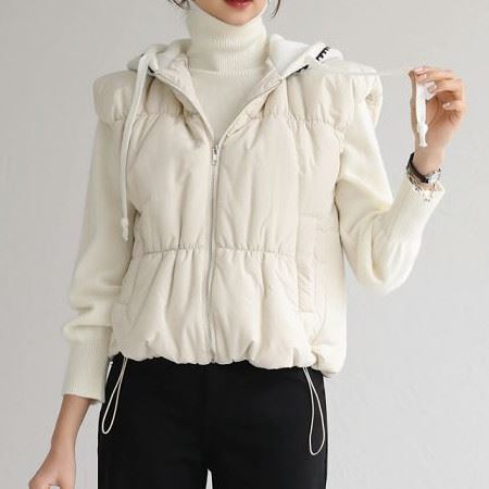 A variety of Dongdaemum Women’s Coats & Jackets, reflecting the sophistication of Korean fashion.