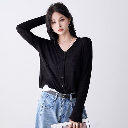 A variety of Dongdaemum Women’s Coats & Jackets, reflecting the sophistication of Korean fashion.