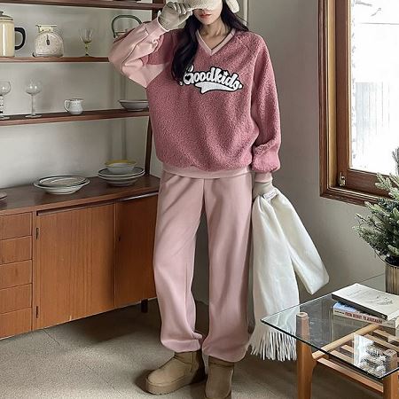 A variety of Dongdaemum Women’s One-Pieces, representing the allure of Korean fashion.