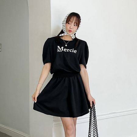 A variety of Dongdaemum Women’s One-Pieces, representing the allure of Korean fashion.