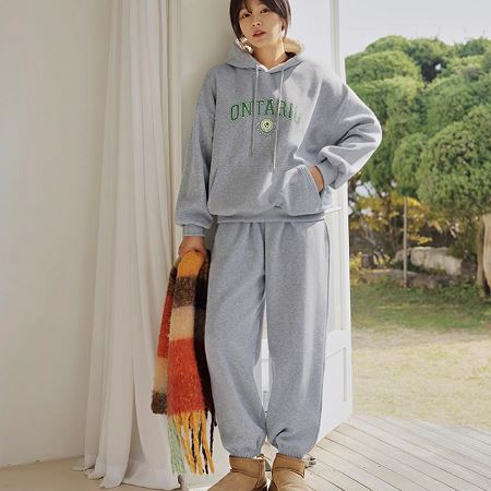 A variety of Dongdaemum Women’s One-Pieces, representing the allure of Korean fashion.