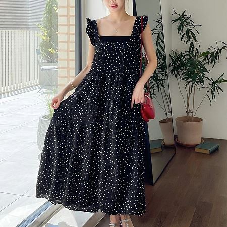 A collection of Dongdaemum Women’s Dresses, encapsulating the charm of Korean fashion.