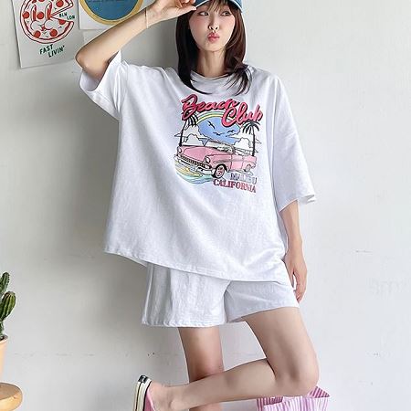 A variety of Dongdaemum Women’s One-Pieces, representing the allure of Korean fashion.