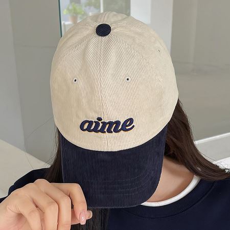 An assortment of Dongdaemum Women’s Clothing Accessories, embodying the chicness of Korean fashion.