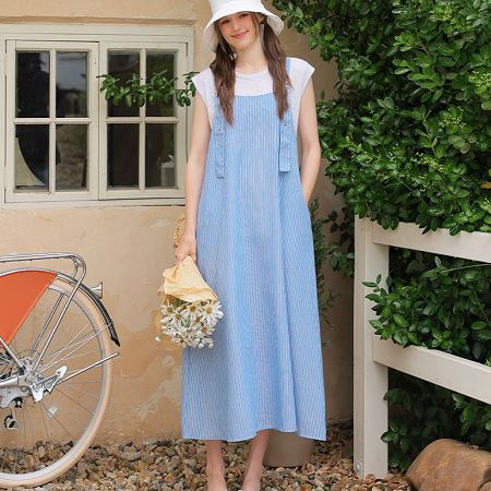 Dongdaemum Women’s Dresses, a testament to the elegance and quality of wholesale Korean fashion.