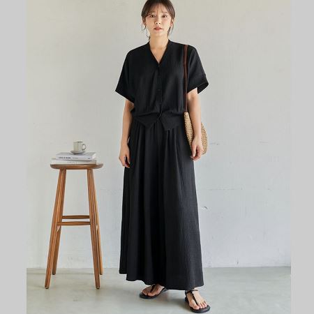 A variety of Dongdaemum Women’s One-Pieces, representing the allure of Korean fashion.