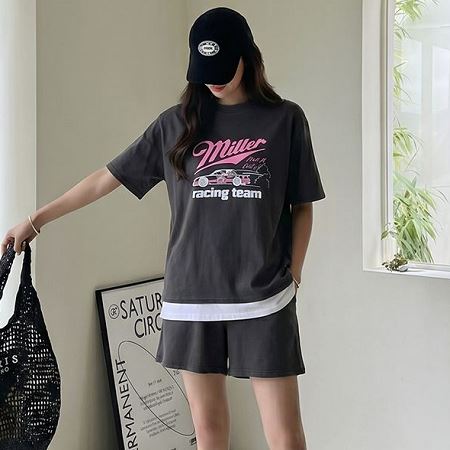 Dongdaemum Women’s One-Pieces, a testament to the elegance and quality of wholesale Korean fashion.
