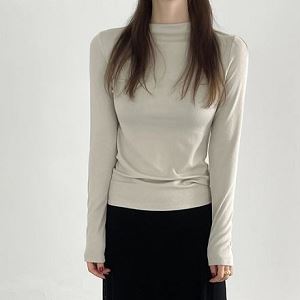 Dongdaemum Women’s Shirts, Tops & T-Shirts, a testament to the elegance and quality of wholesale Korean fashion.