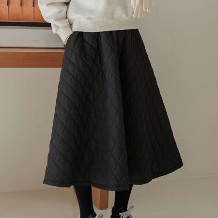 Dongdaemum Women’s Dresses, a testament to the elegance and quality of wholesale Korean fashion.