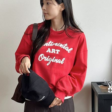 Dongdaemum Women’s Shirts, Tops & T-Shirts, a testament to the elegance and quality of wholesale Korean fashion.