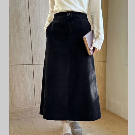 Dongdaemum Women’s Dresses, a testament to the elegance and quality of wholesale Korean fashion.