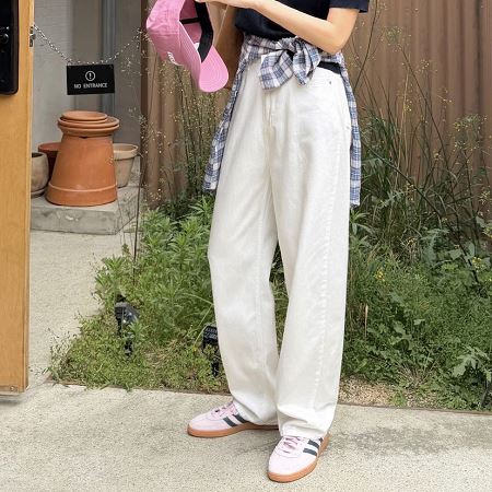 An array of Dongdaemum Women’s Pants, embodying the versatility of Korean fashion.