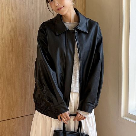 Dongdaemum Women’s Coats & Jackets, a testament to the elegance and quality of wholesale Korean fashion.