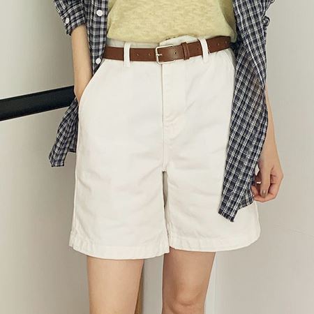An array of Dongdaemum Women’s Pants, embodying the versatility of Korean fashion.