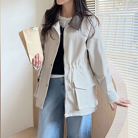 A variety of Dongdaemum Women’s Coats & Jackets, reflecting the sophistication of Korean fashion.