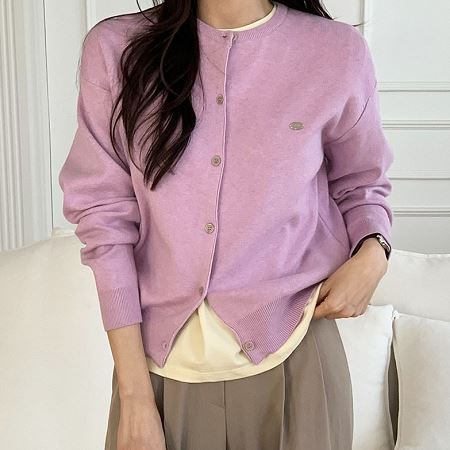 A variety of Dongdaemum Women’s Coats & Jackets, reflecting the sophistication of Korean fashion.