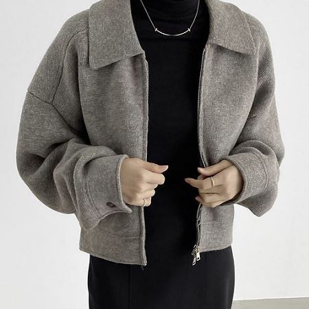 Dongdaemum Women’s Coats & Jackets, a testament to the elegance and quality of wholesale Korean fashion.