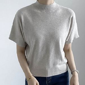 Dongdaemum Women’s Shirts, Tops & T-Shirts, a testament to the elegance and quality of wholesale Korean fashion.