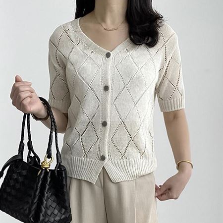 A variety of Dongdaemum Women’s Coats & Jackets, reflecting the sophistication of Korean fashion.