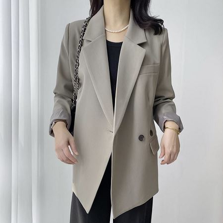 A variety of Dongdaemum Women’s Coats & Jackets, reflecting the sophistication of Korean fashion.
