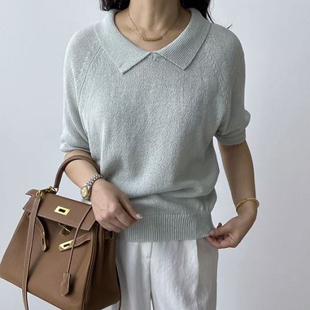 Dongdaemum Women’s Shirts, Tops & T-Shirts, a testament to the elegance and quality of wholesale Korean fashion.