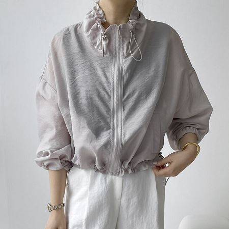 Dongdaemum Women’s Coats & Jackets, a testament to the elegance and quality of wholesale Korean fashion.