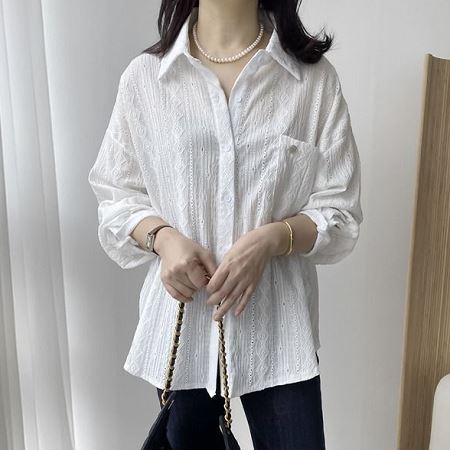 Dongdaemum Women’s Shirts, Tops & T-Shirts, a testament to the elegance and quality of wholesale Korean fashion.